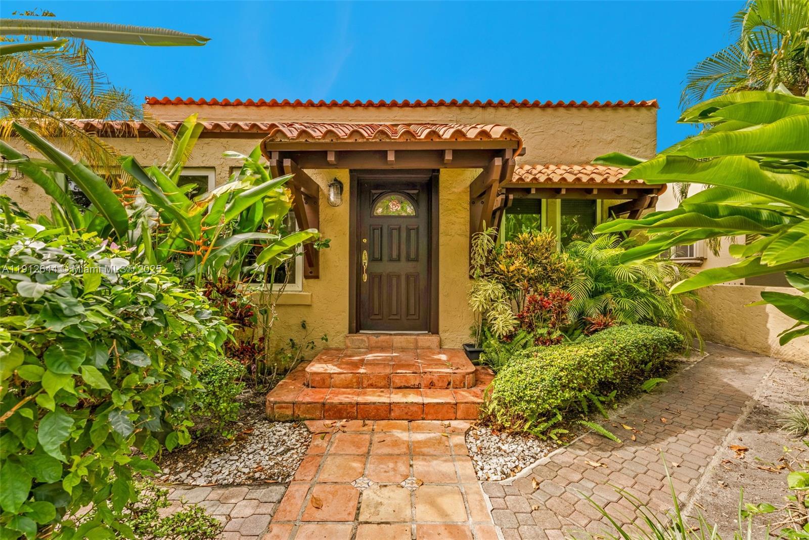 CORAL GABLES GRANADA SEC - Residential Lease