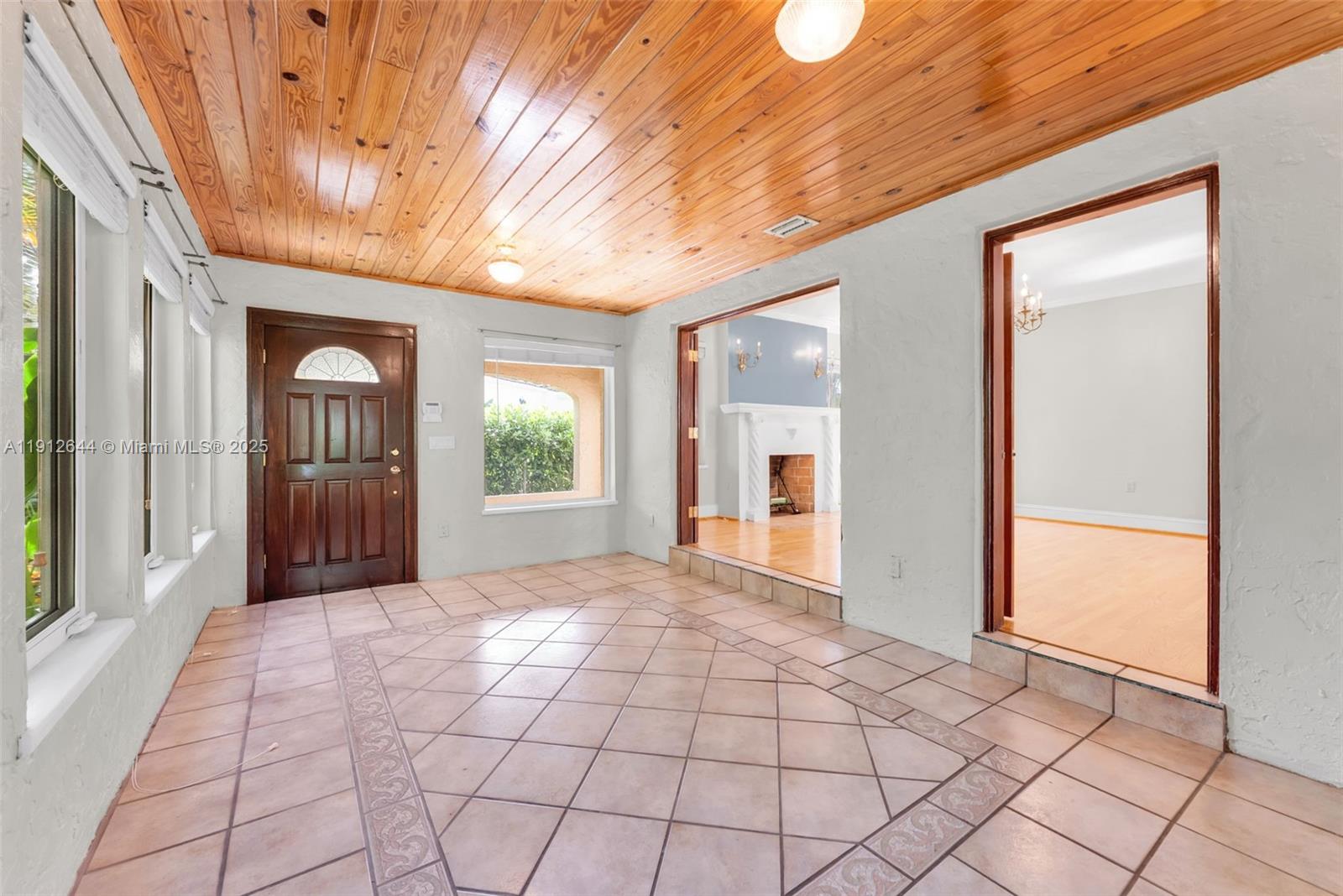 CORAL GABLES GRANADA SEC - Residential Lease