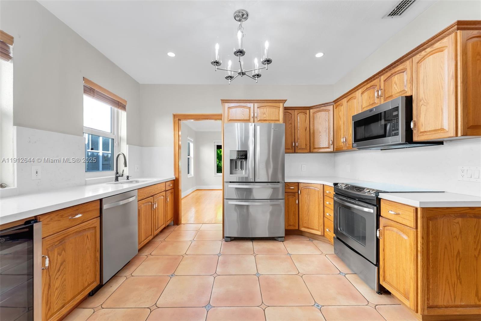 CORAL GABLES GRANADA SEC - Residential Lease