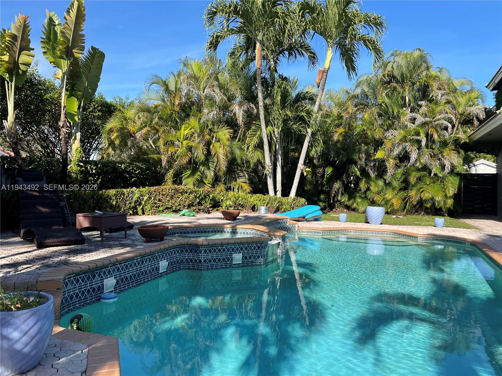 PERAL SUB - Residential