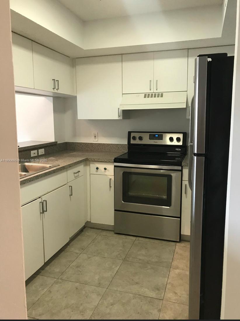 PINEHURST CLUB CONDO - Residential Lease