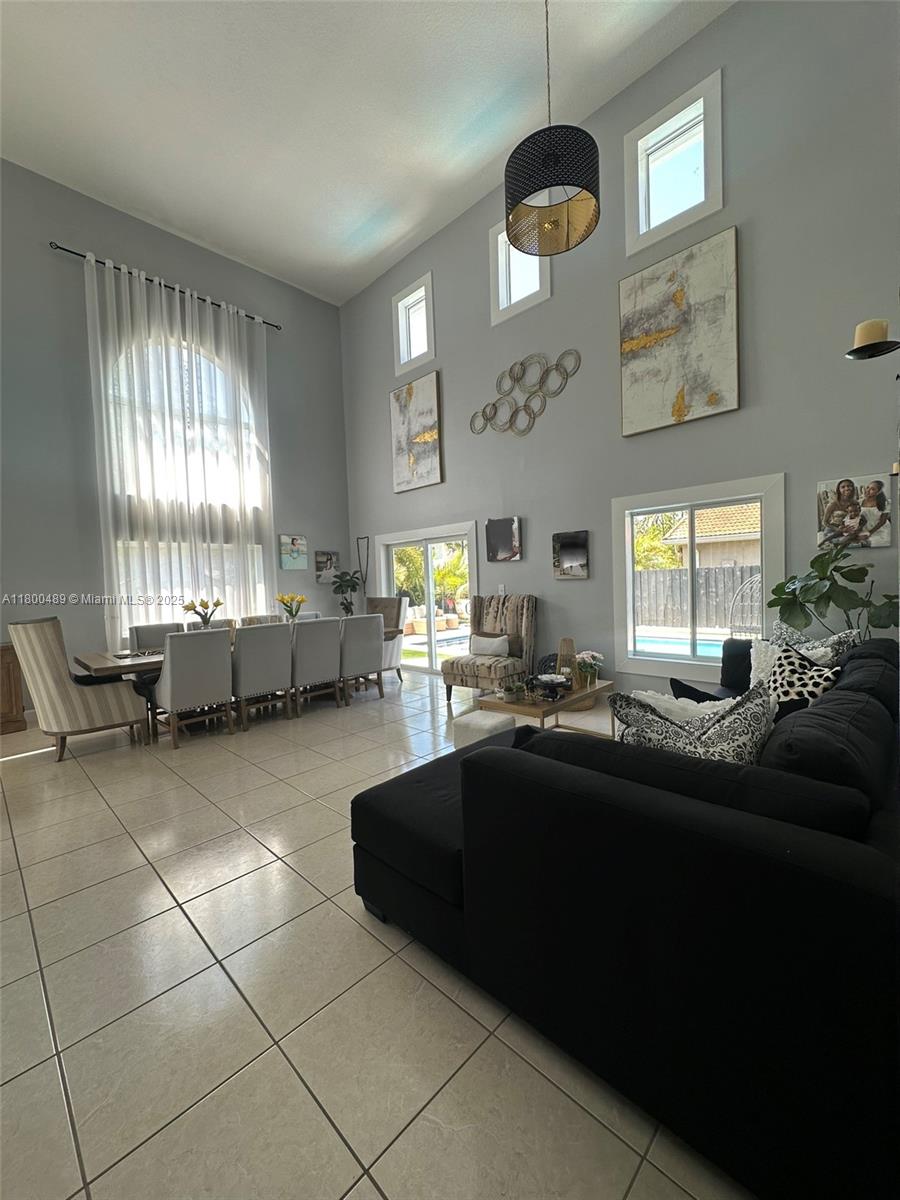 12947 SW 143rd Ter