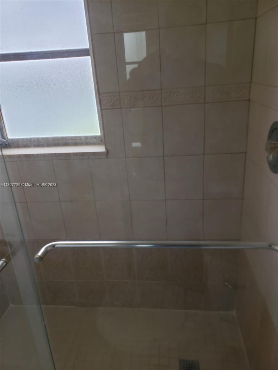 Photo 8 of 21 of listing 397333d6-46e3-409c-9e8d-2a0738b2ff0d condo