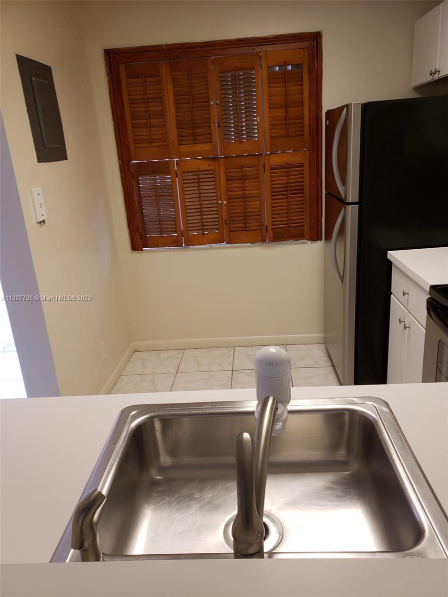 Photo 19 of 21 of listing 397333d6-46e3-409c-9e8d-2a0738b2ff0d condo