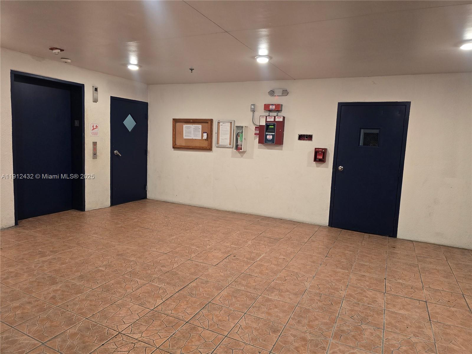 RIOPLAZA CONDOMINIUM SOUTH - Residential Lease