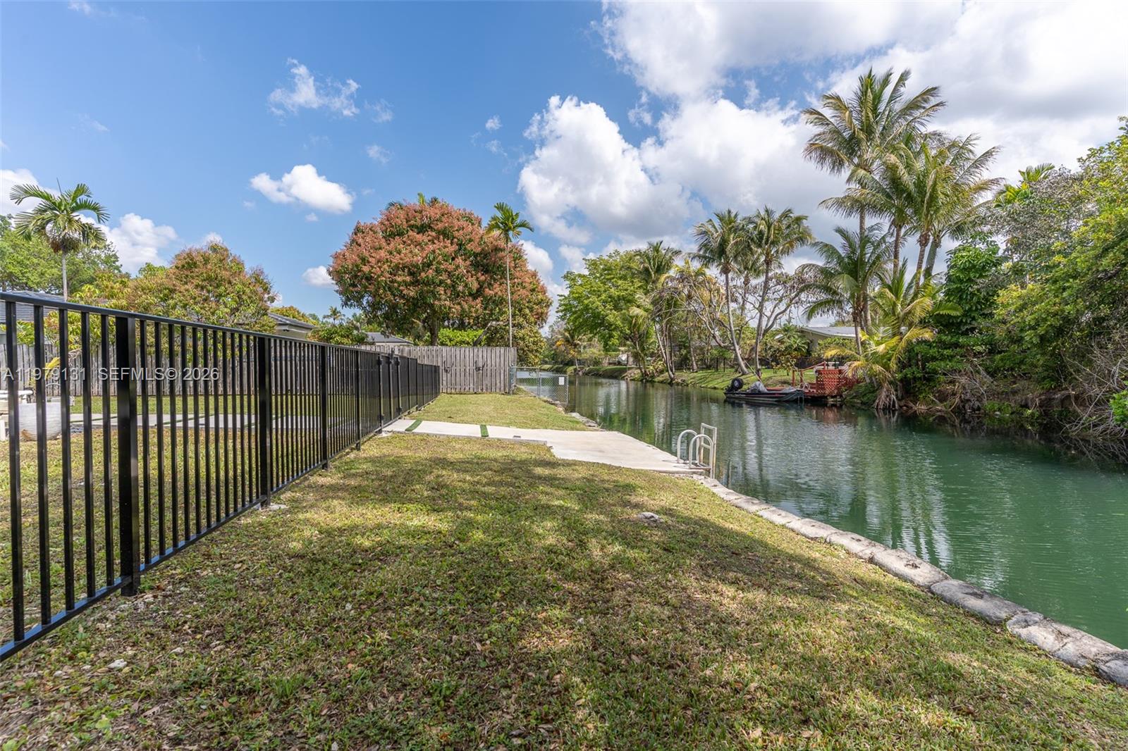 ROYAL PALM HARBOR 1ST ADD - Residential