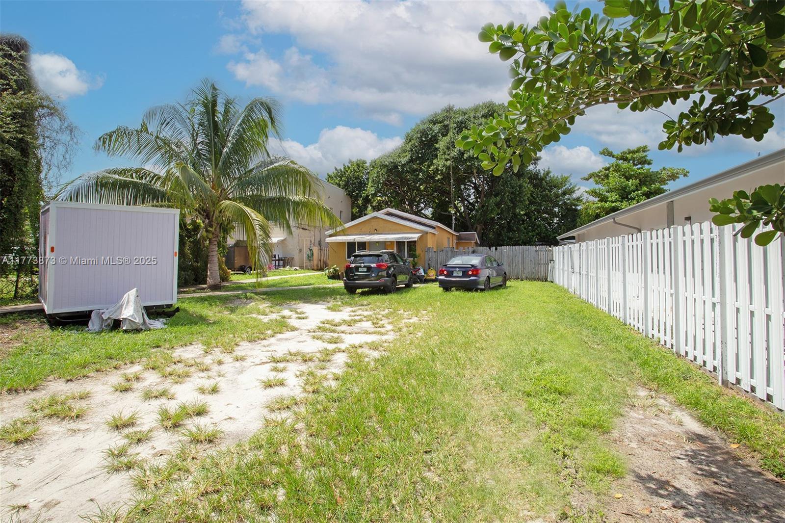 HARWOOD 2ND ADDN TO RIVER - Land