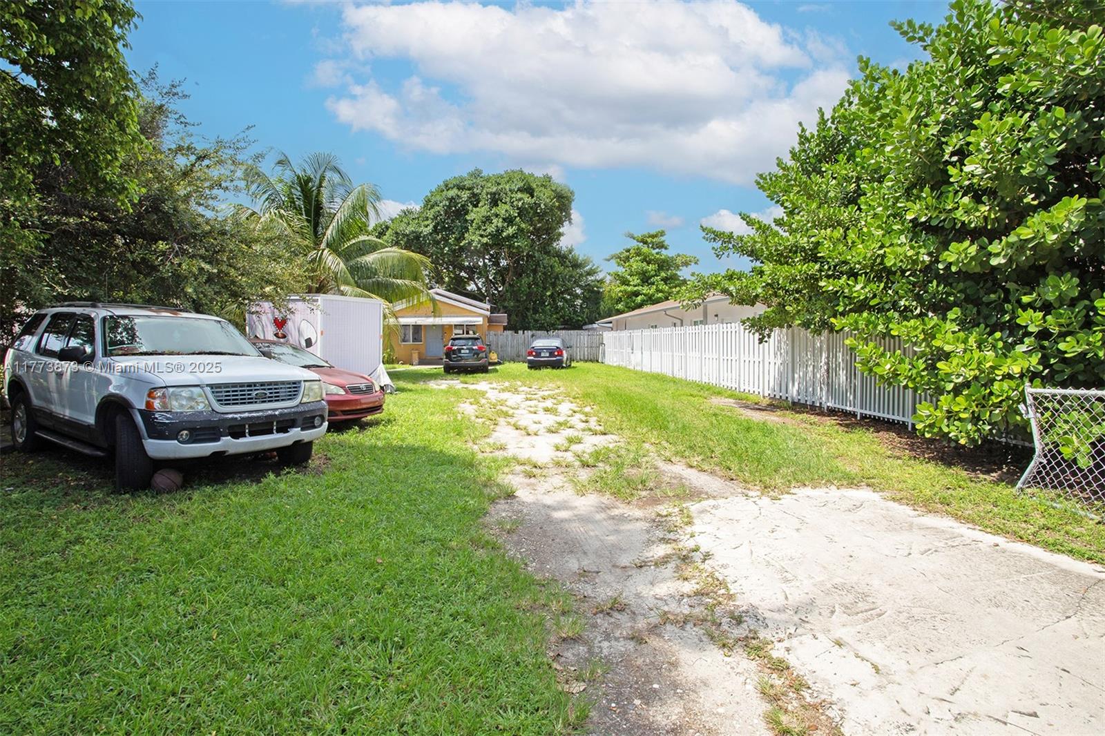 HARWOOD 2ND ADDN TO RIVER - Land