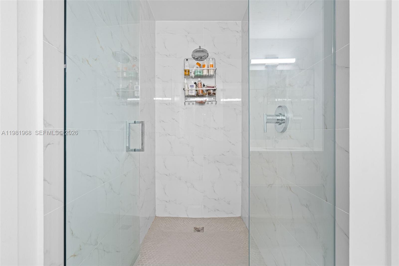 THE HARBOUR NORTH CONDO - Residential