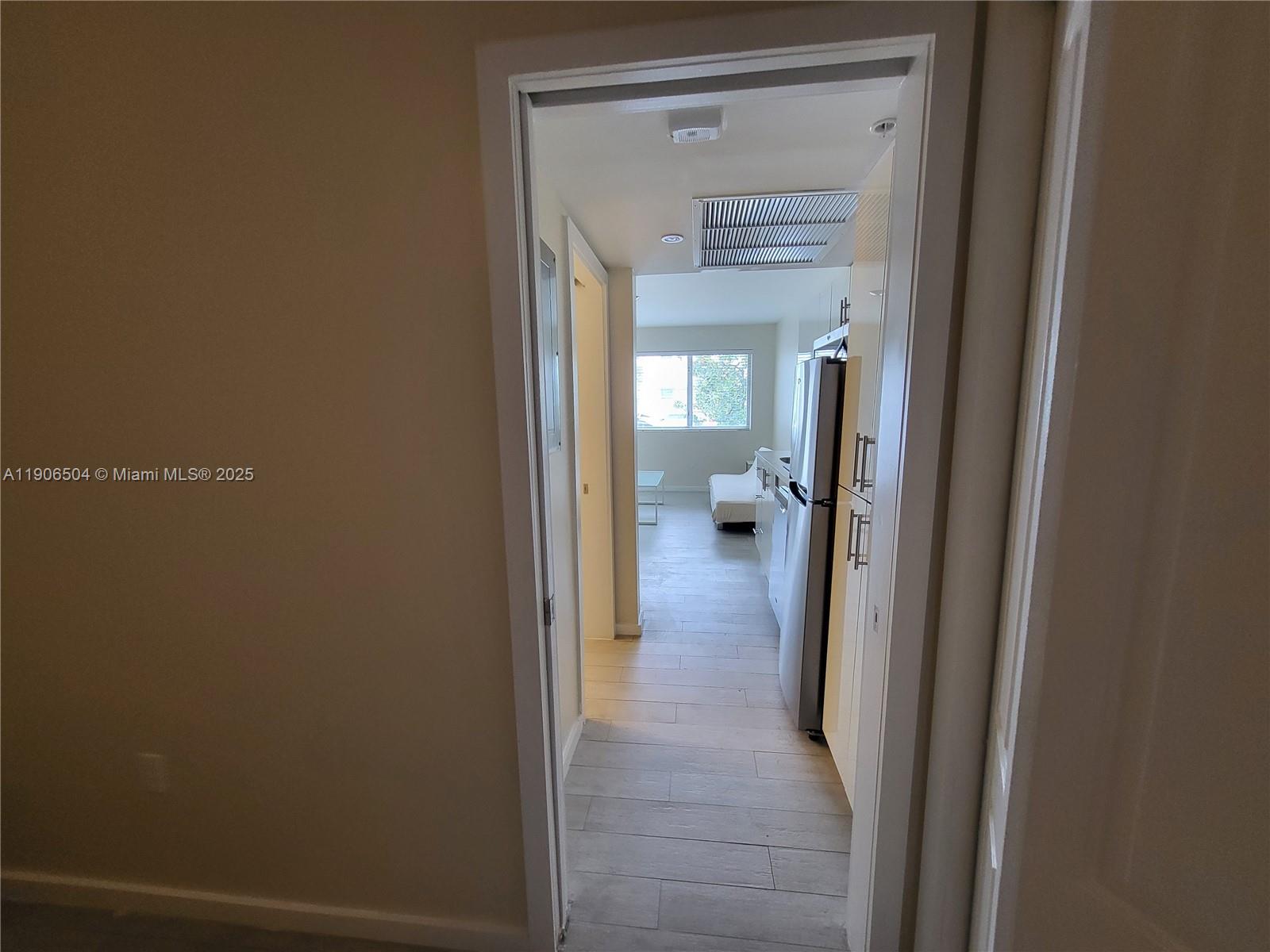 LINCOLN SUB - Residential Lease