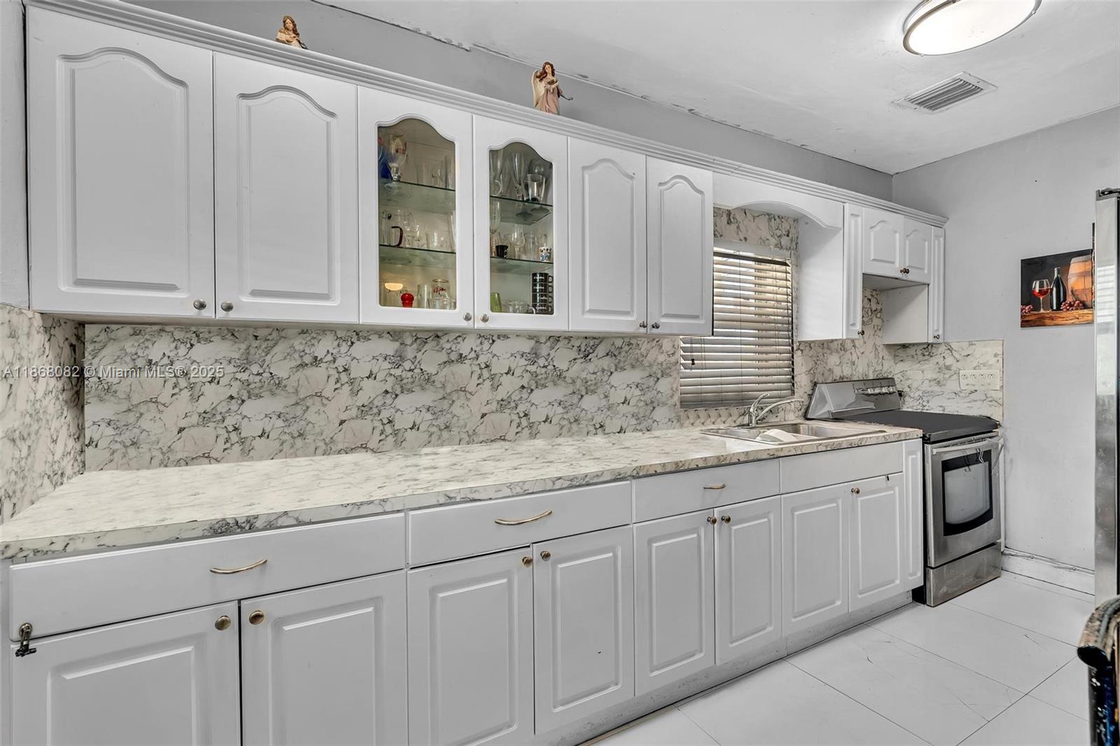 HIALEAH PARK - Residential