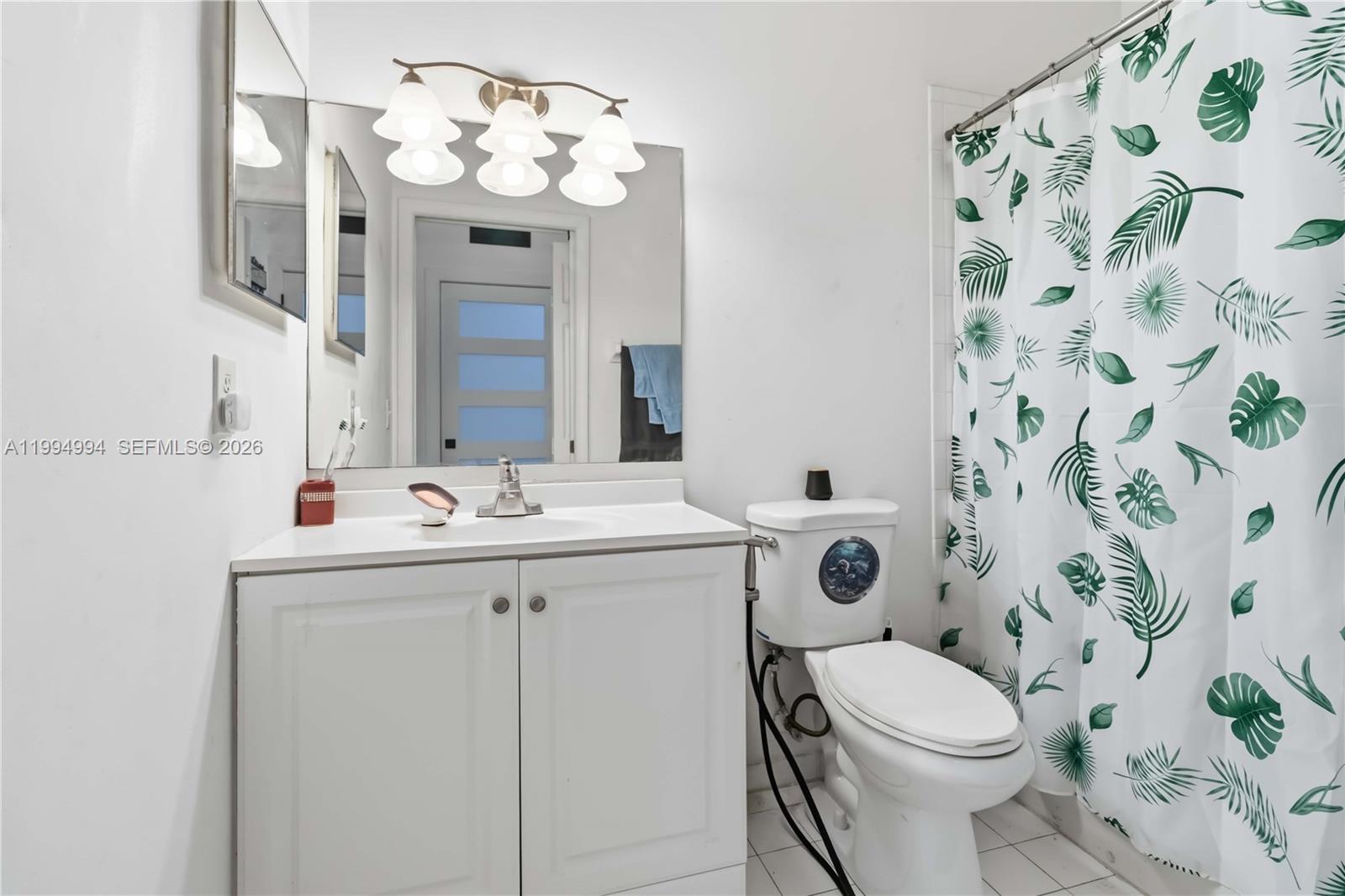 MOWRY VILLAS - Residential