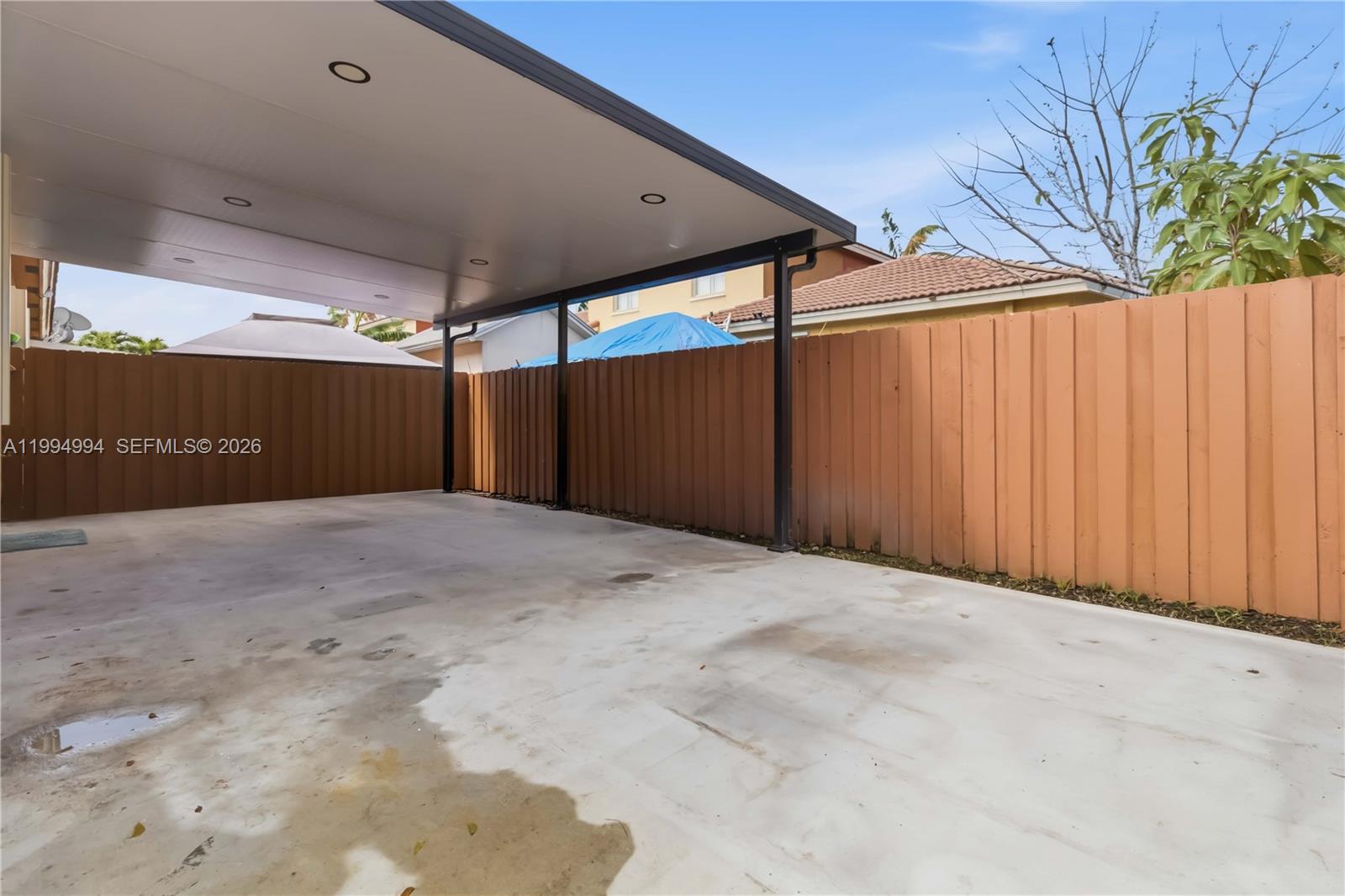 MOWRY VILLAS - Residential