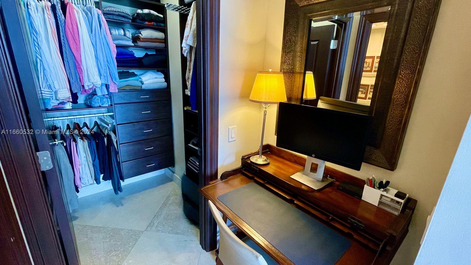 BELLAMARE @ WILLIAMS ISLA - Residential