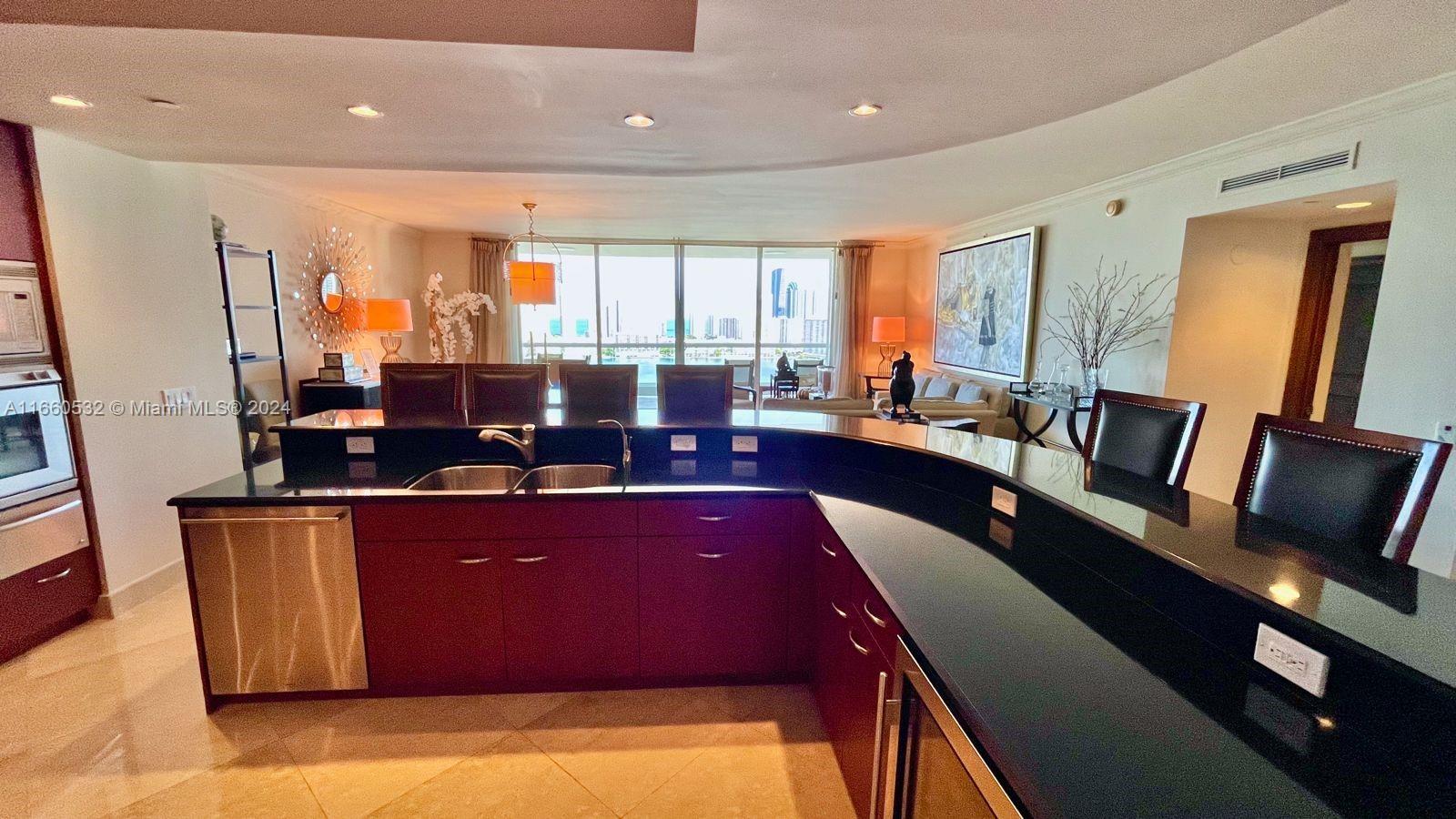 BELLAMARE @ WILLIAMS ISLA - Residential