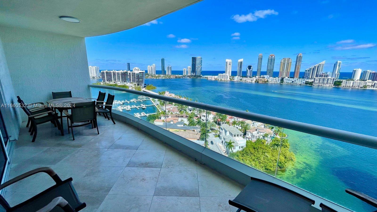 BELLAMARE @ WILLIAMS ISLA - Residential