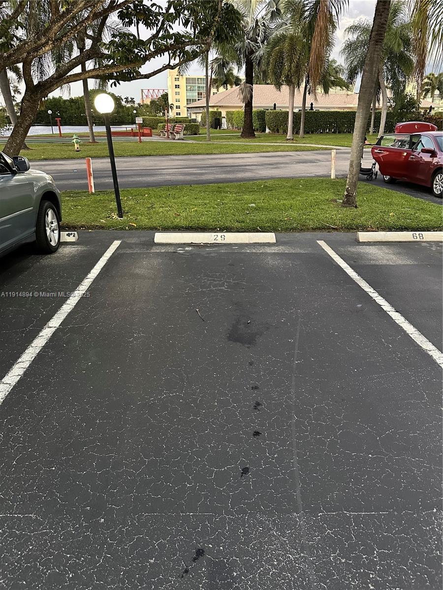 MEADOWBROOK LAKES VIEW CO - Residential Lease