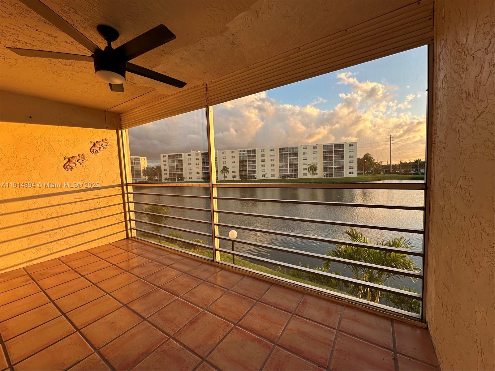 MEADOWBROOK LAKES VIEW CO - Residential Lease