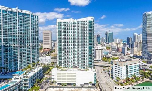 Property for Sale at 350 S Miami Ave 3310, Miami, Broward County, Florida - Bedrooms: 1 
Bathrooms: 1  - $370,000
