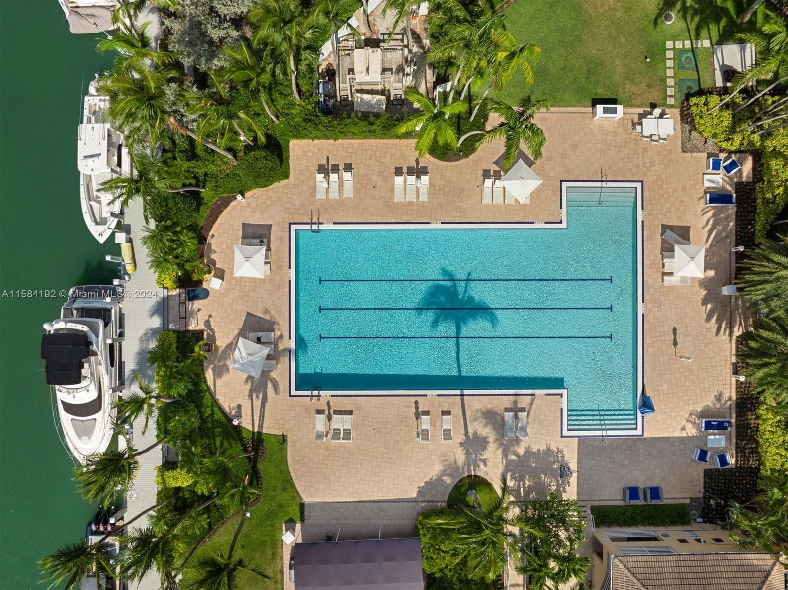 THS AT SUNSET HARBOUR CON - Residential