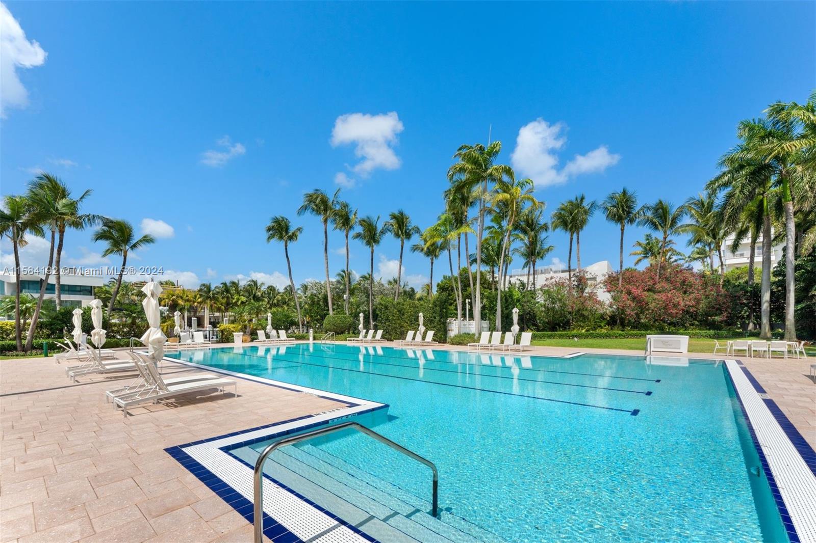 THS AT SUNSET HARBOUR CON - Residential