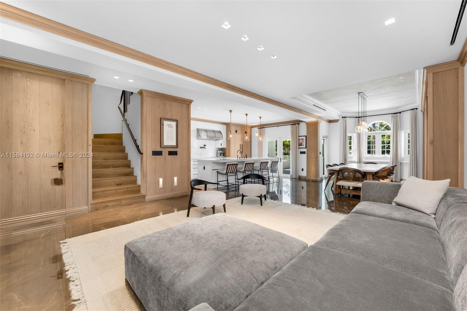 THS AT SUNSET HARBOUR CON - Residential