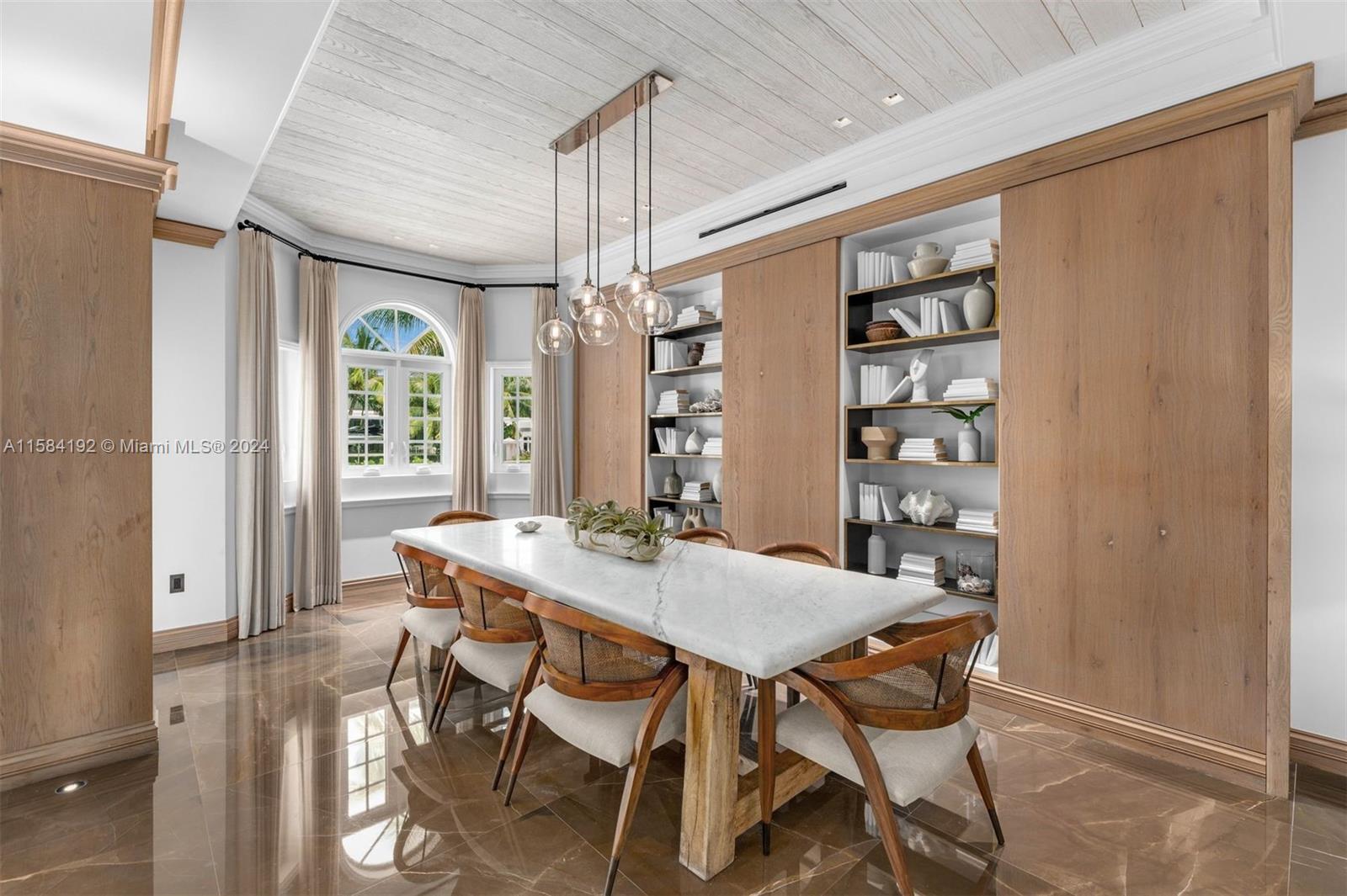 THS AT SUNSET HARBOUR CON - Residential