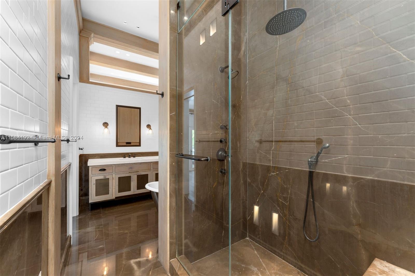 THS AT SUNSET HARBOUR CON - Residential