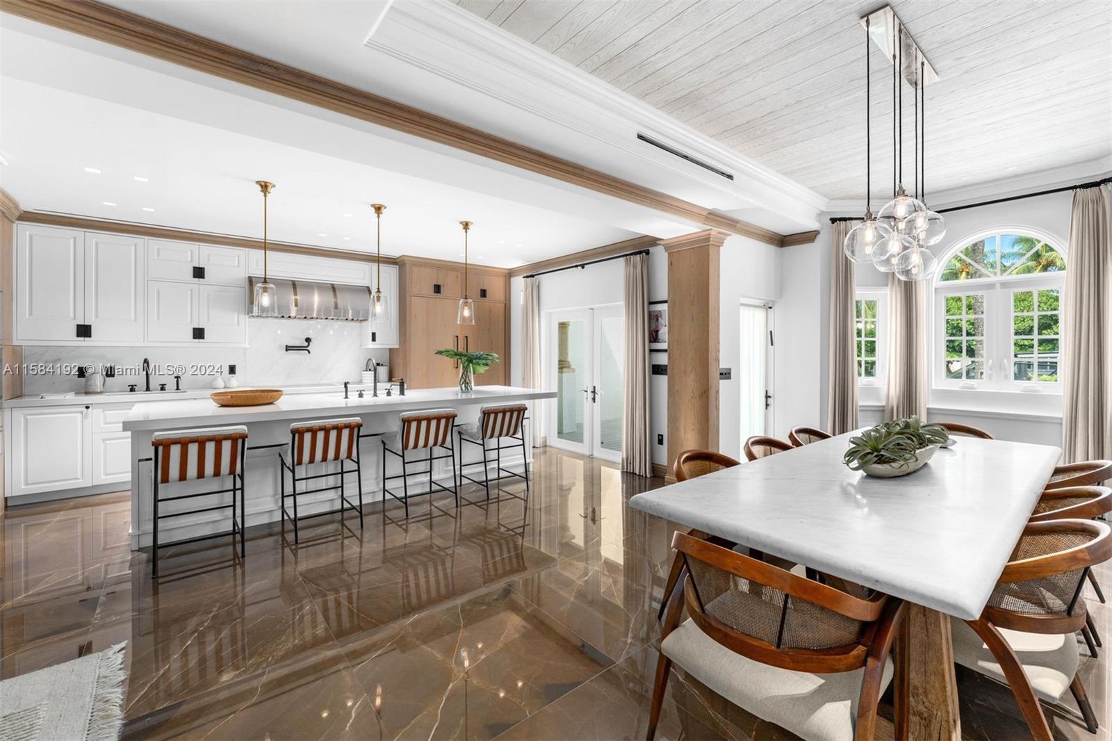 THS AT SUNSET HARBOUR CON - Residential