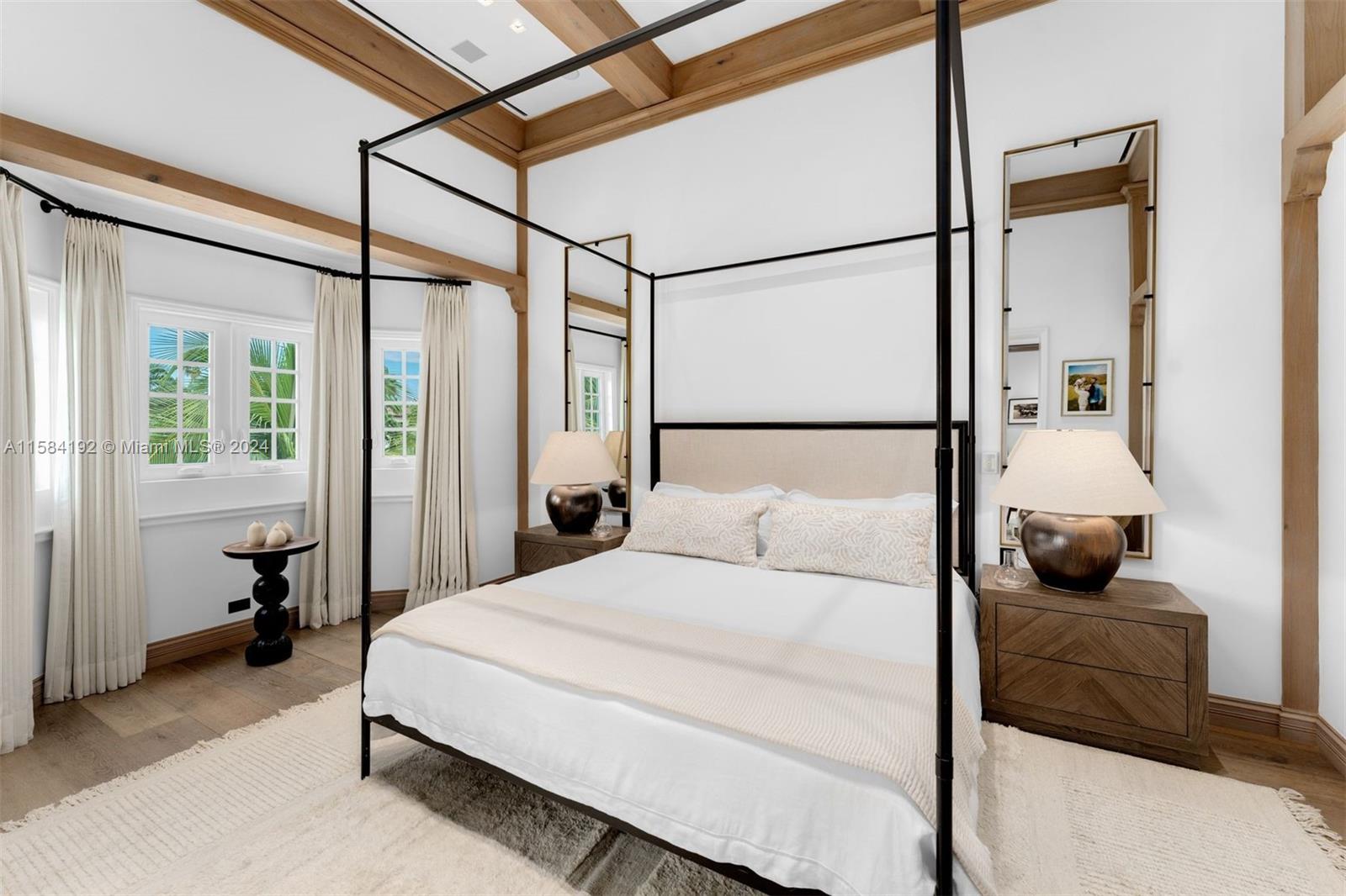 THS AT SUNSET HARBOUR CON - Residential