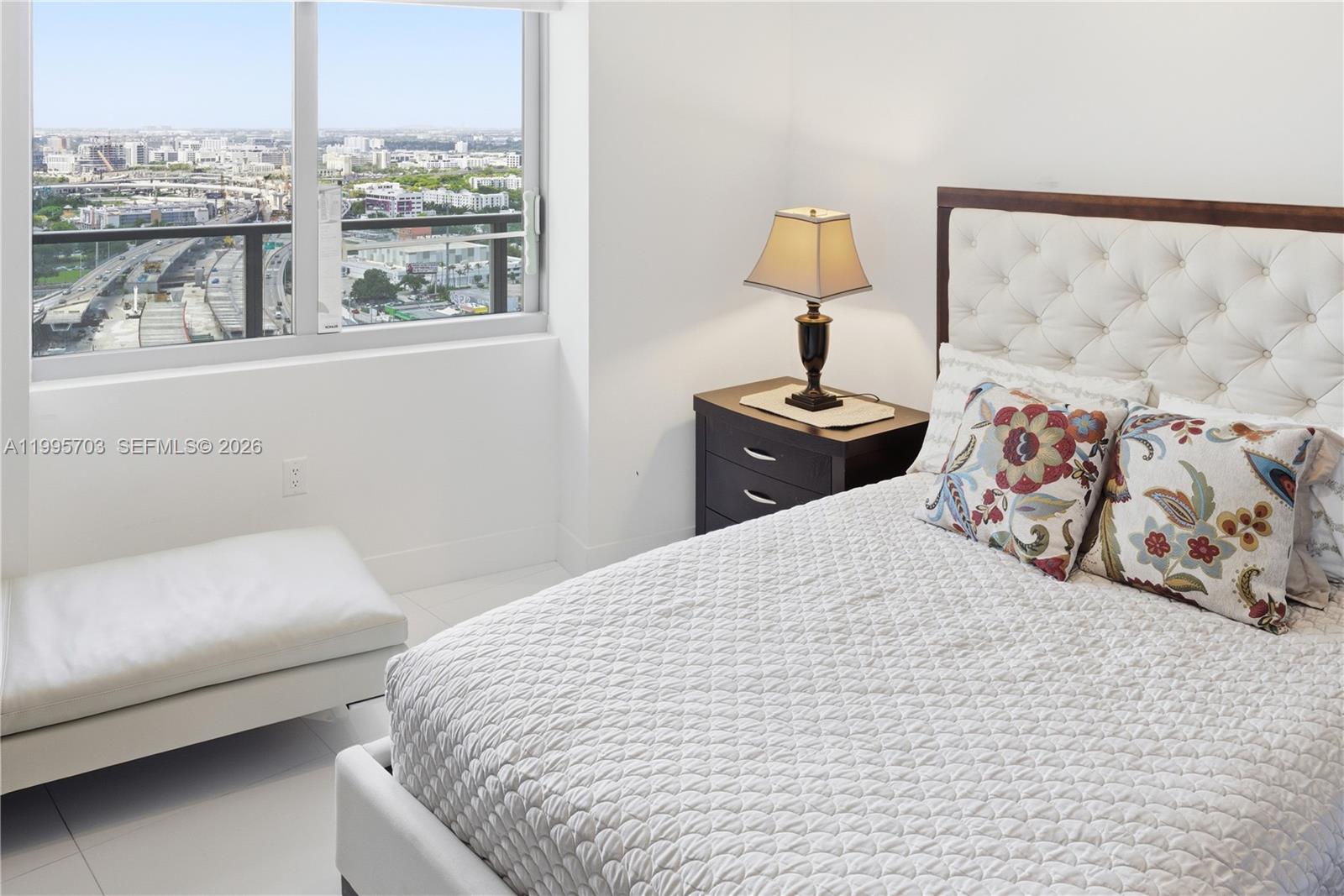 MARQUIS CONDO - Residential