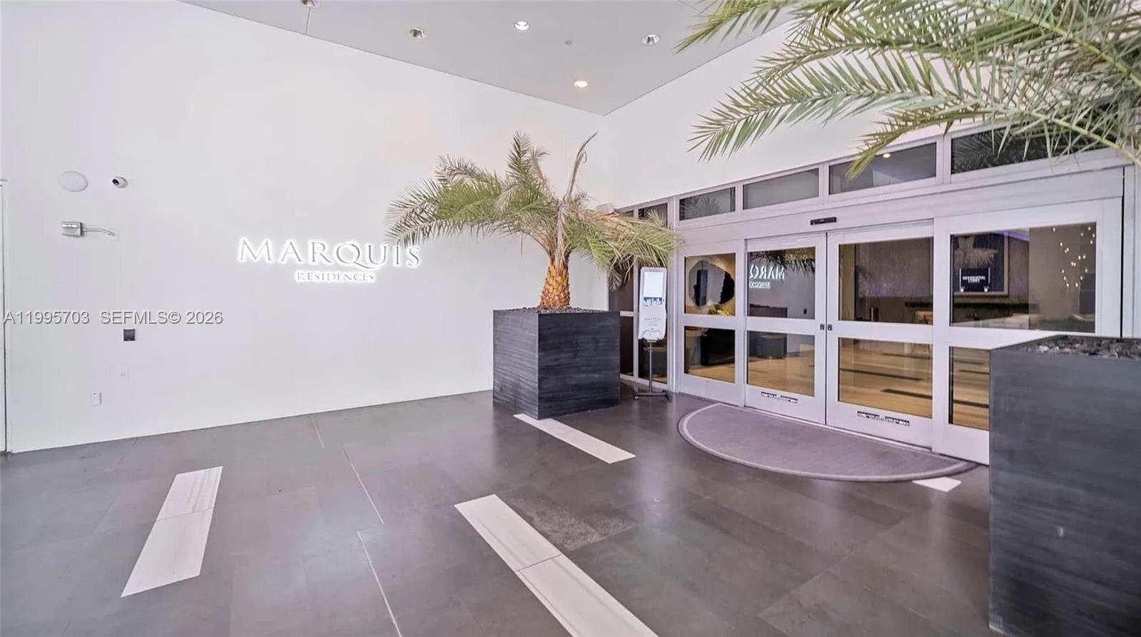 MARQUIS CONDO - Residential