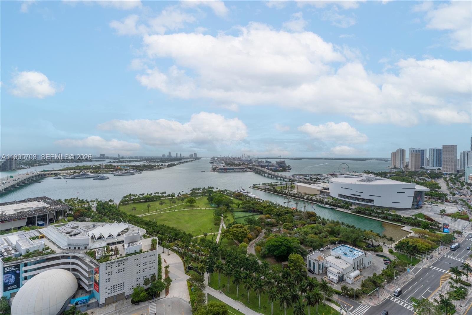 MARQUIS CONDO - Residential