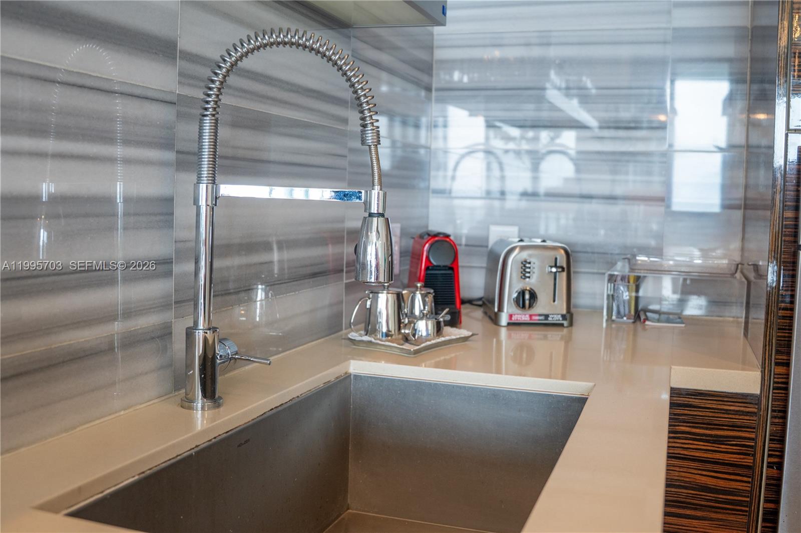 MARQUIS CONDO - Residential