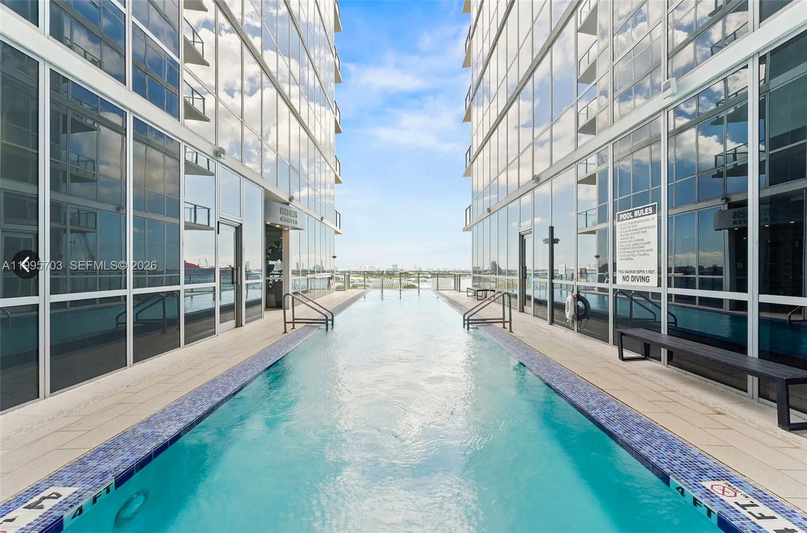 MARQUIS CONDO - Residential