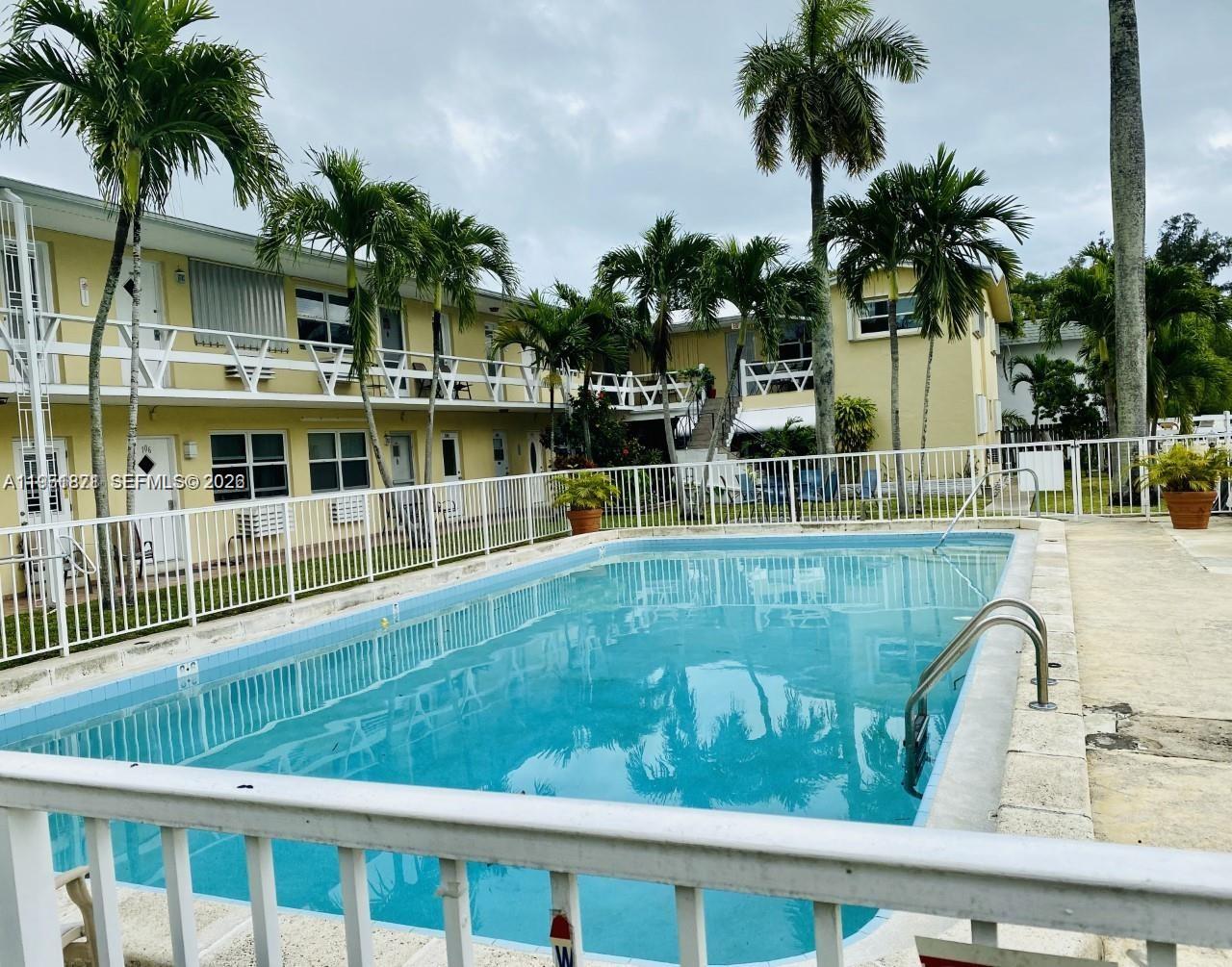 VENICE PARK - Residential