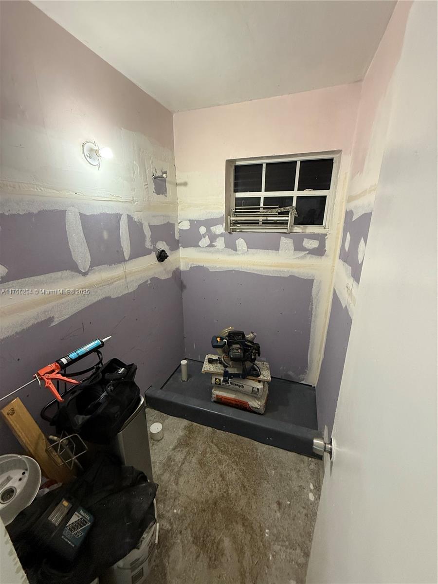 LAKE FOREST SEC 4 - Residential