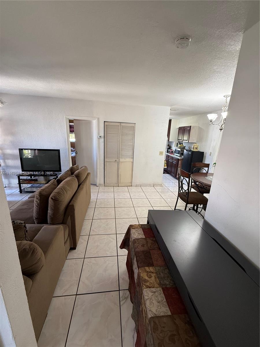 LAKE FOREST SEC 4 - Residential