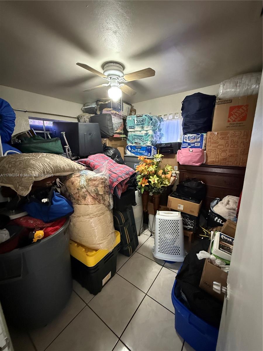 LAKE FOREST SEC 4 - Residential