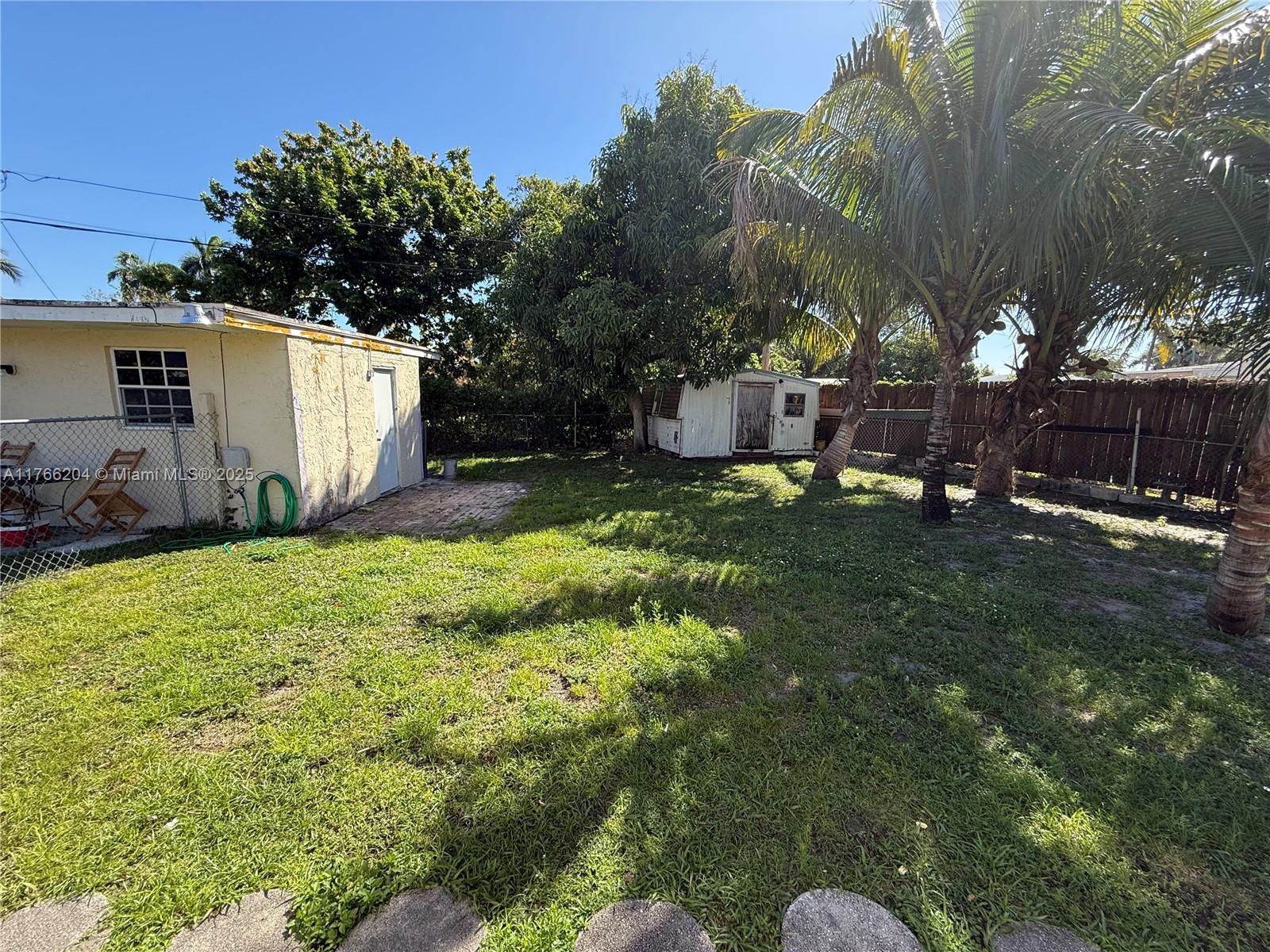 LAKE FOREST SEC 4 - Residential