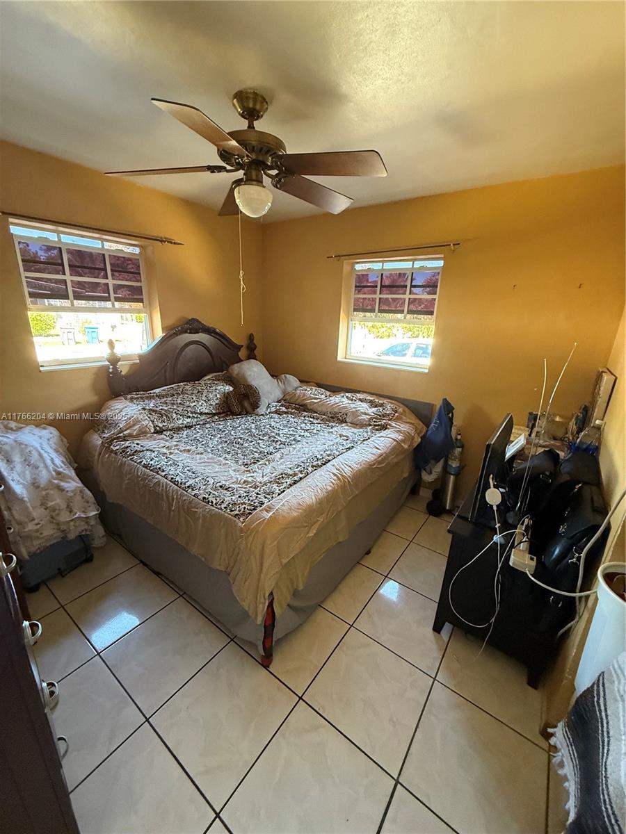 LAKE FOREST SEC 4 - Residential