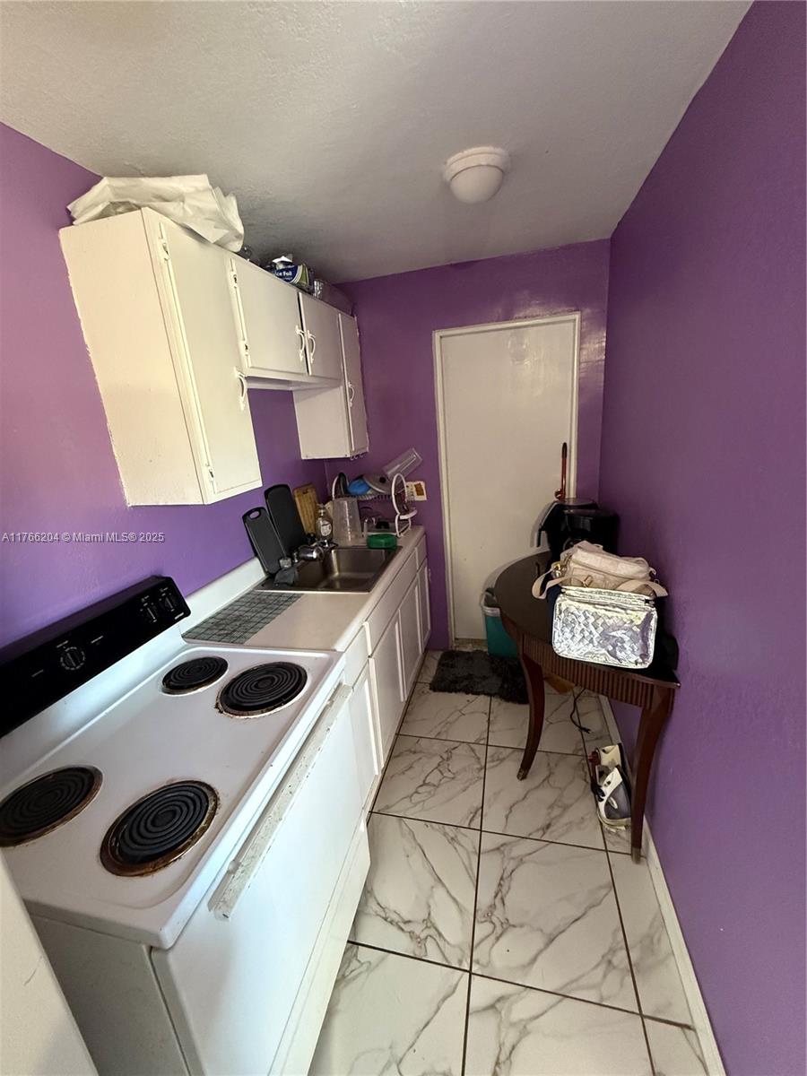 LAKE FOREST SEC 4 - Residential