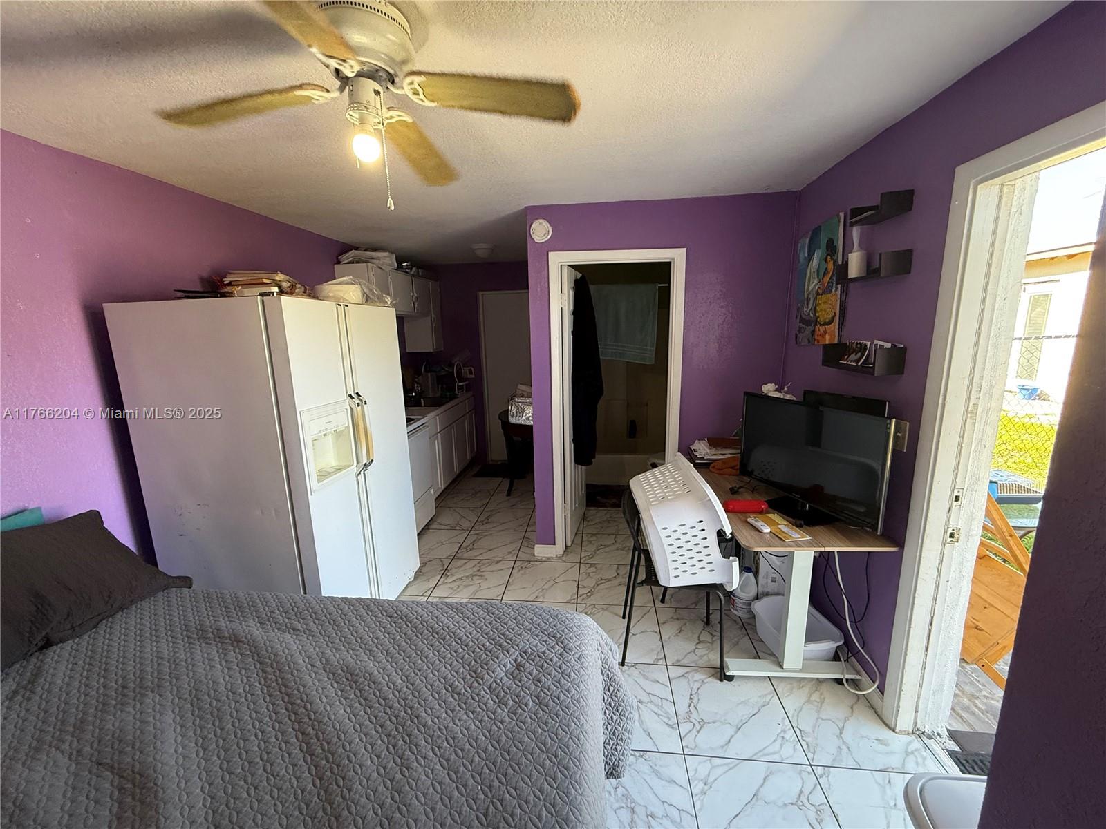 LAKE FOREST SEC 4 - Residential