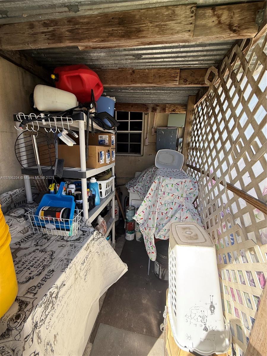 LAKE FOREST SEC 4 - Residential