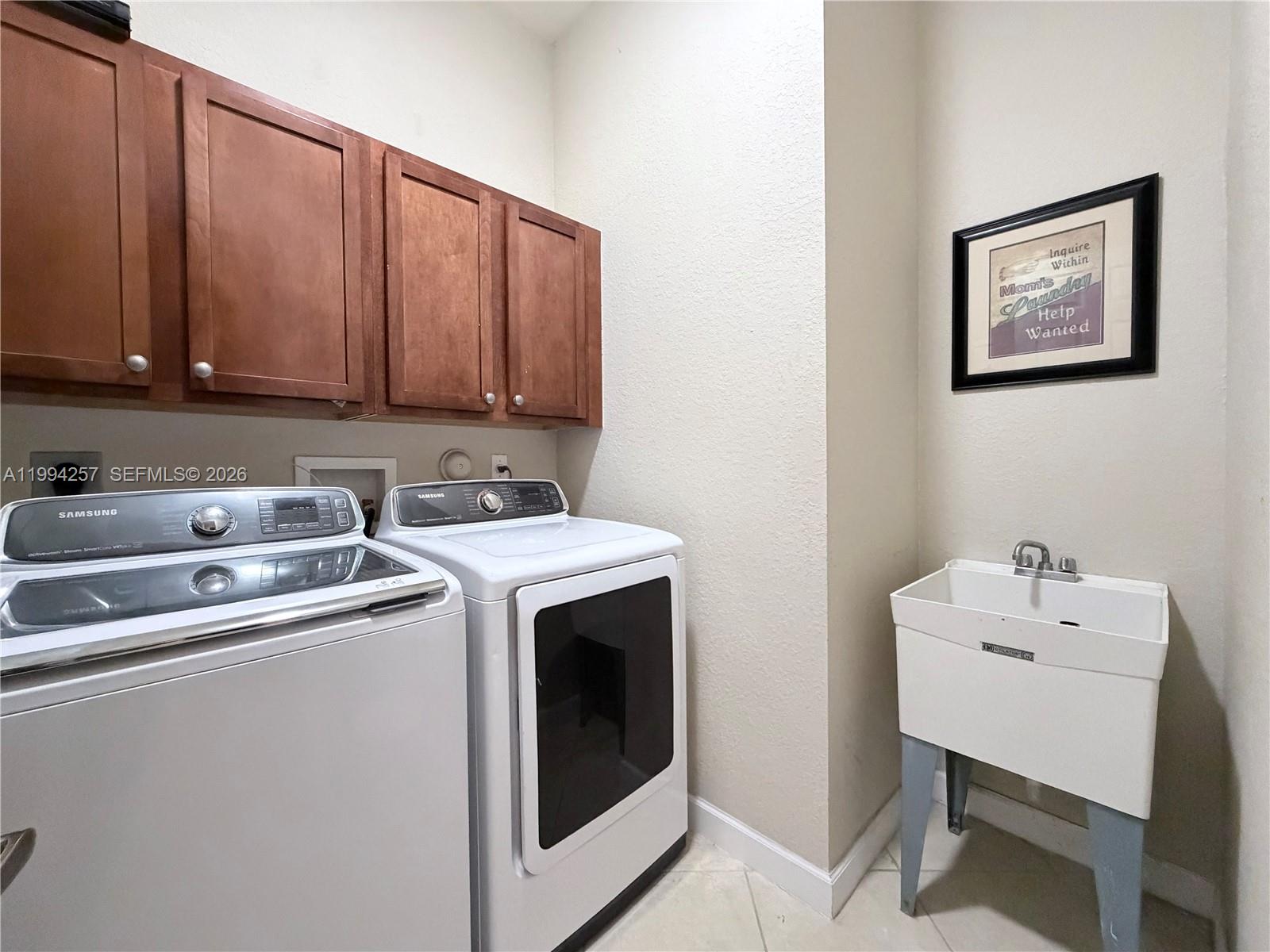 CUTLER CAY - Residential
