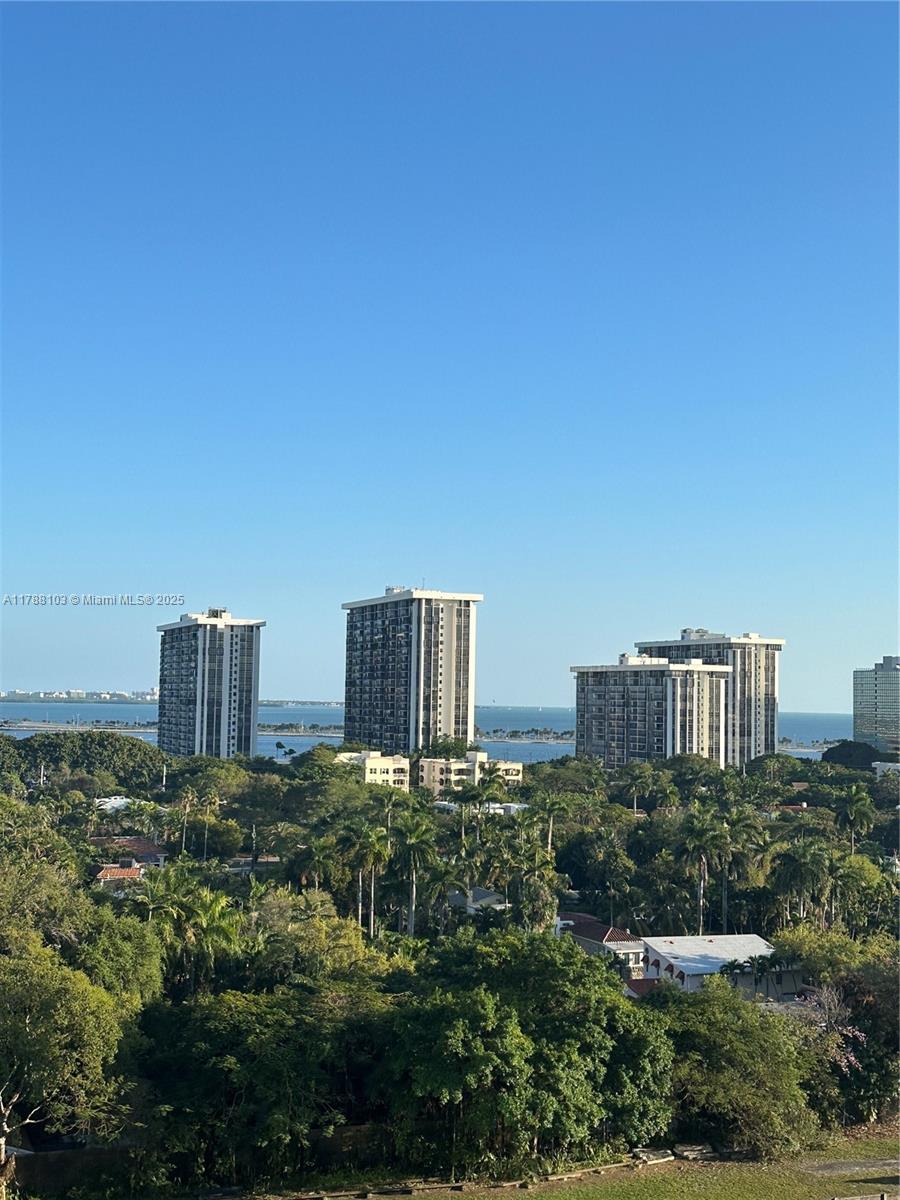 BRICKELL VIEW WEST CONDO - Residential Lease