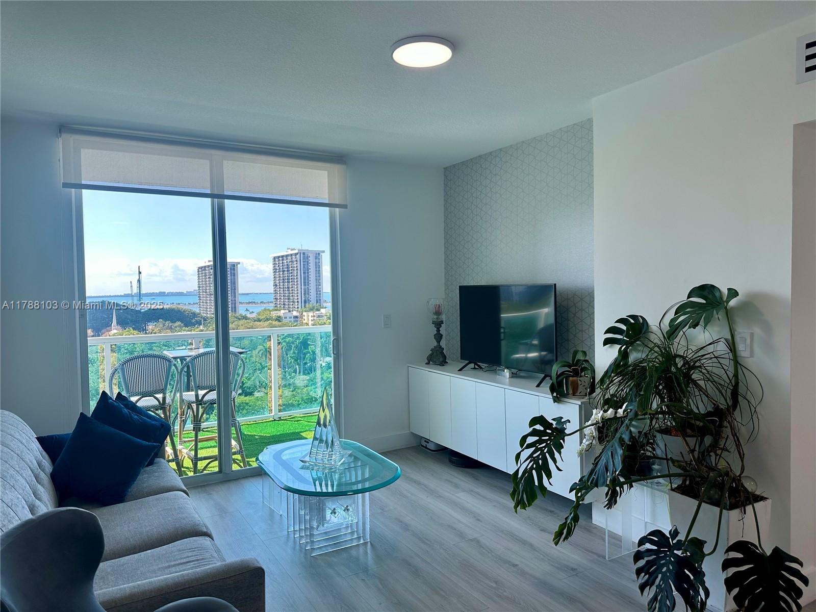 BRICKELL VIEW WEST CONDO - Residential Lease