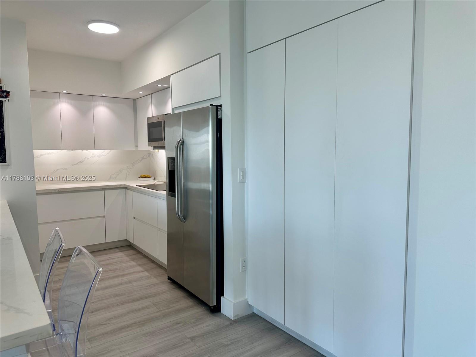 BRICKELL VIEW WEST CONDO - Residential Lease