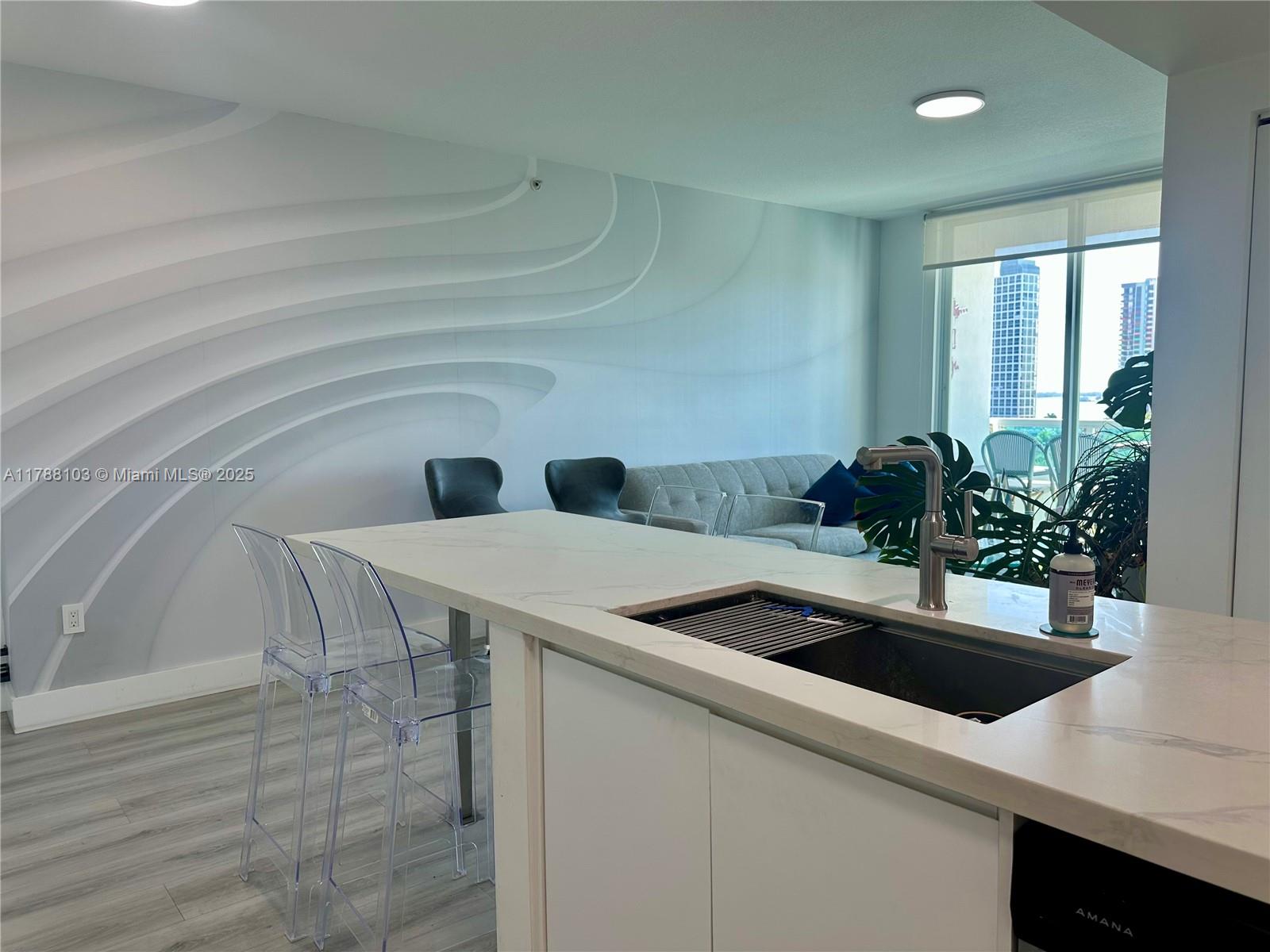BRICKELL VIEW WEST CONDO - Residential Lease