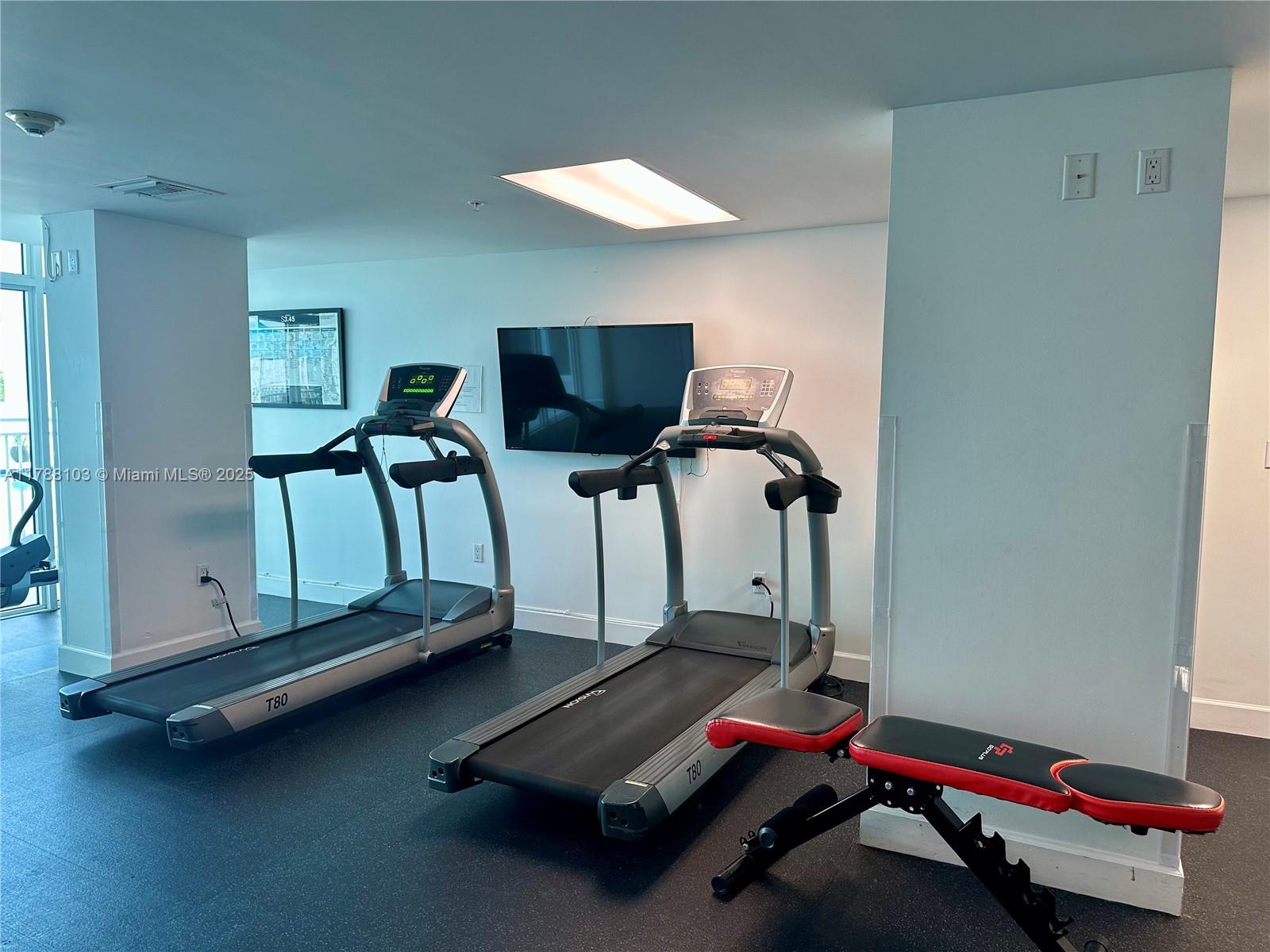BRICKELL VIEW WEST CONDO - Residential Lease